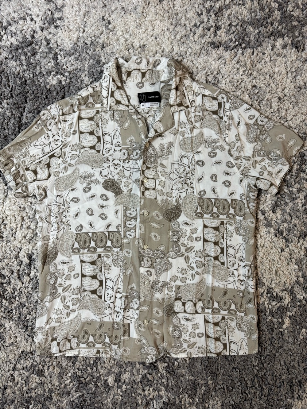 Original Use, Men’s Beige & Cream Paisley Patchwork Short-Sleeve Button Shirt